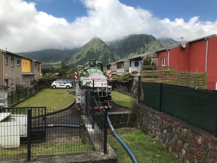 Urgence vidange fosse septique Île de La Réunion