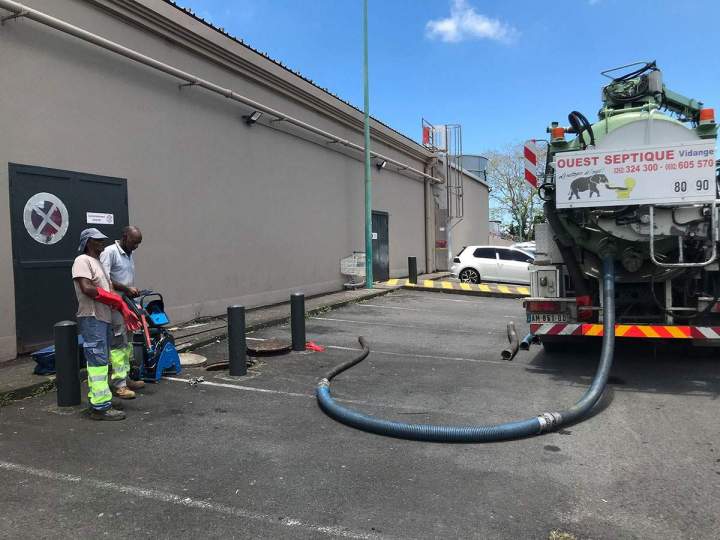 Urgence vidange fosse septique Île de La Réunion